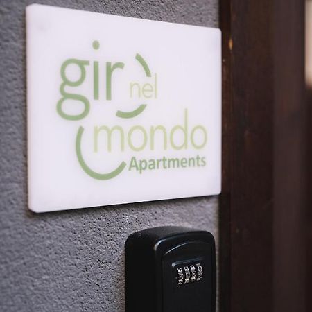 Giro Nel Mondo Apartments Catania Exterior foto